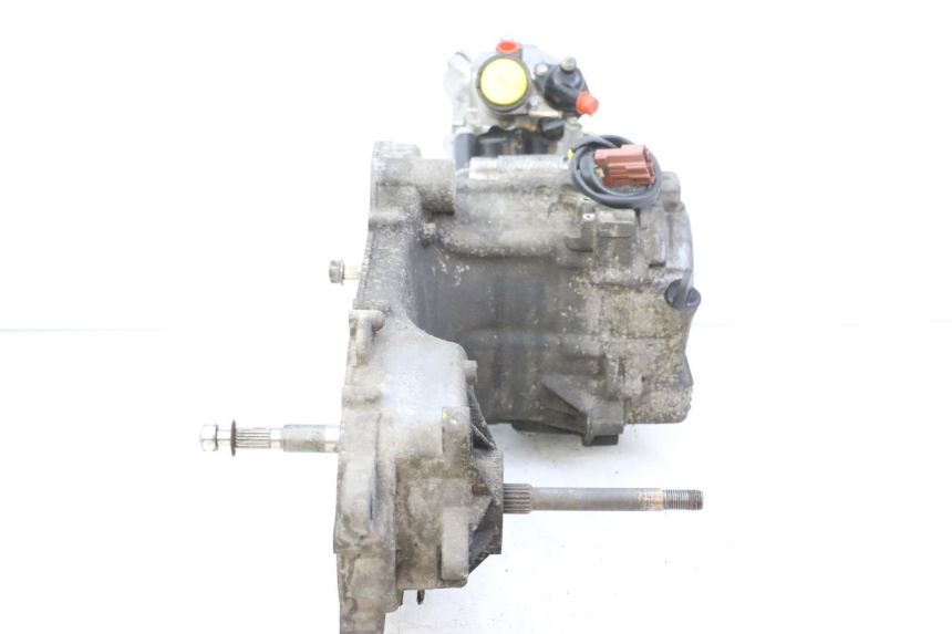 photo de SILNIK PEUGEOT CITYSTAR 125 (2011 - 2017) - Inny kąt widzenia