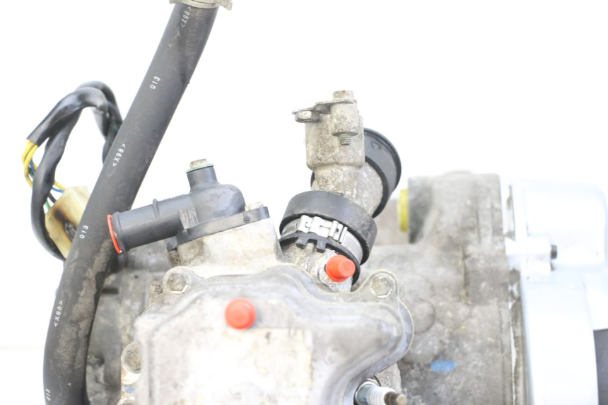 photo de SILNIK PEUGEOT ELYSTAR 125 (2002 - 2007) - Stan powierzchni