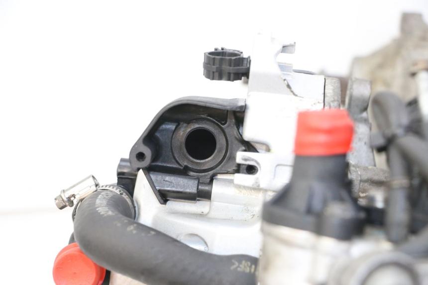 photo de SILNIK PIAGGIO BEVERLY 125 (1998 - 2005) - Zbliżenie techniczne