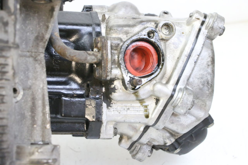 photo de SILNIK PIAGGIO VESPA GRANTURISMO 125 (2003 - 2007) - Zoom stanu zużycia