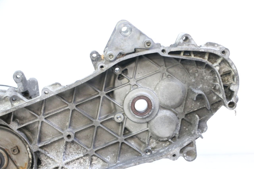 photo de SILNIK PIAGGIO VESPA GRANTURISMO 125 (2003 - 2007) - Stan powierzchni