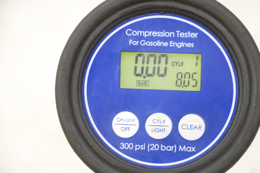 photo de SILNIK PIAGGIO VESPA LX 2T 50 (2005 - 2013) - Widok główny