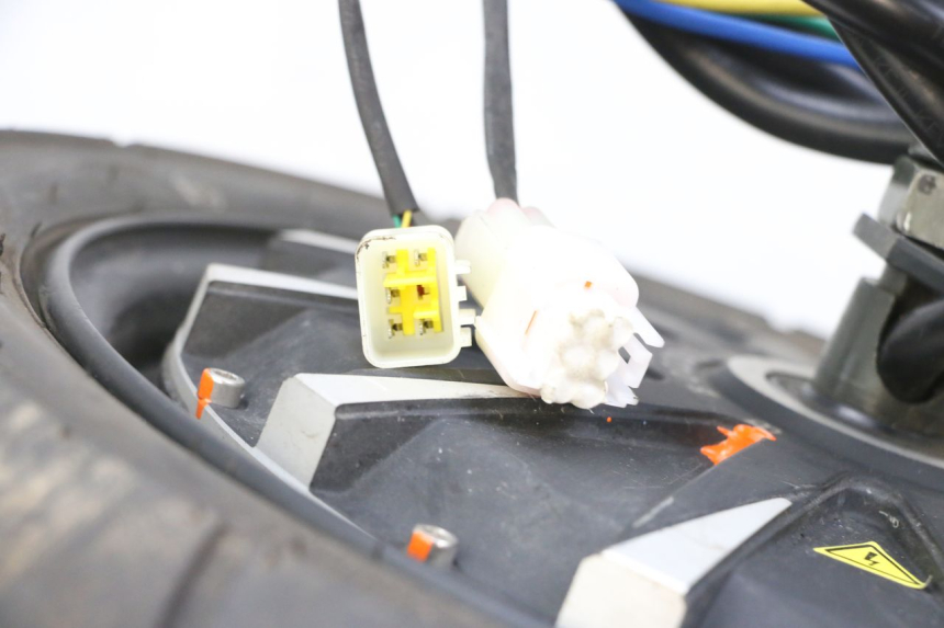 photo de SILNIK EFUN PUSA 1 - Inny kąt widzenia