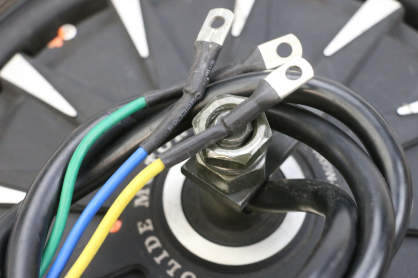 photo de SILNIK EFUN PUSA 1 - Zbliżenie techniczne