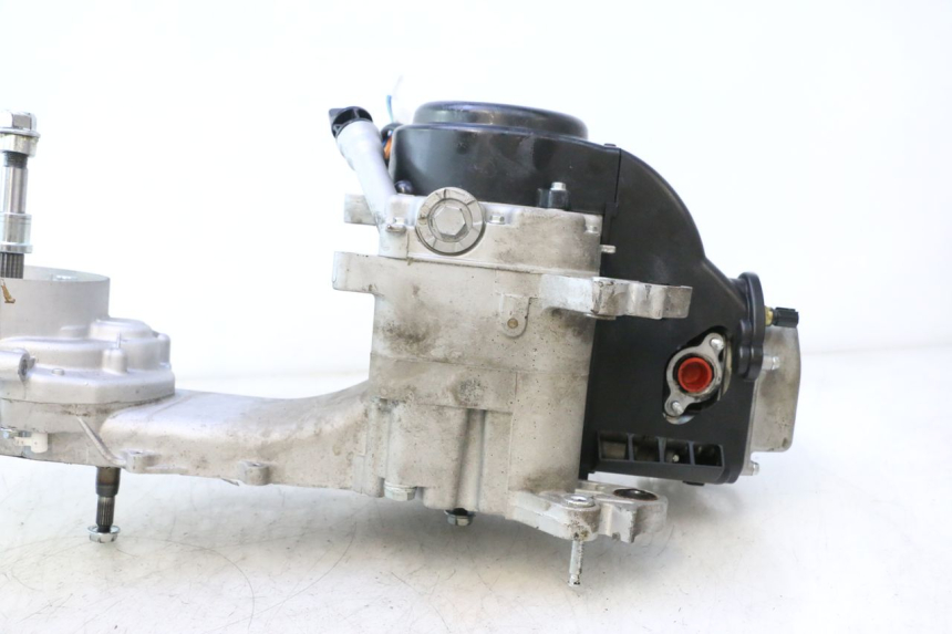 photo de SILNIK JM MOTORS R-MAX TECH 50 (2024 - 2026) - Szczegół części