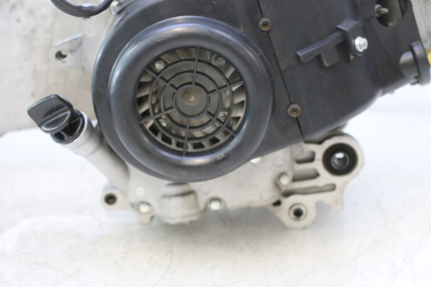 photo de SILNIK JM MOTORS R-MAX TECH 50 (2024 - 2026) - Widok z bliska