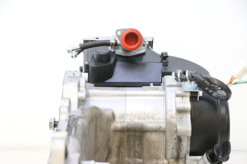 photo de SILNIK JM MOTORS R-MAX TECH 50 (2024 - 2026) - Oznaczenia i referencje