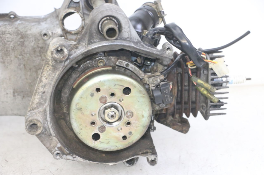 photo de SILNIK APRILIA RALLY AC 50 (1995 - 2004) - Struktura - zbliżenie