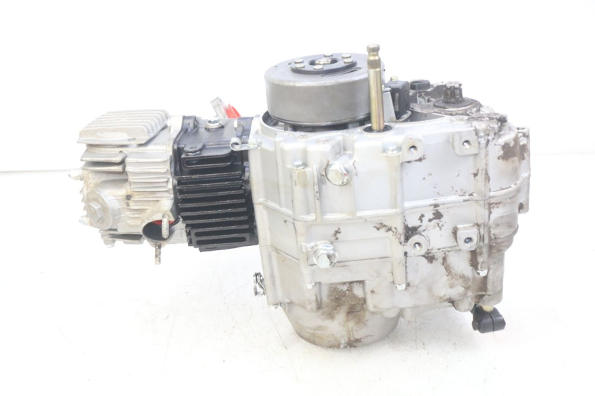 photo de SILNIK APOLLO RFZ 125 - Zoom stanu zużycia