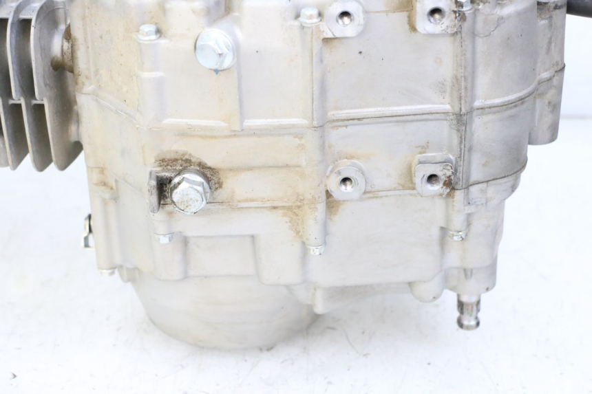 photo de SILNIK APOLLO RFZ 125 - Zoom stanu zużycia