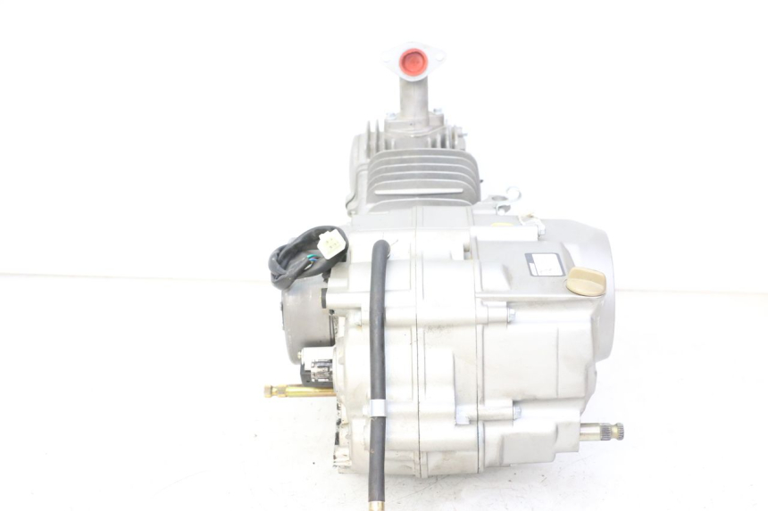 photo de SILNIK APOLLO RFZ 125 - Kontrola wizualna