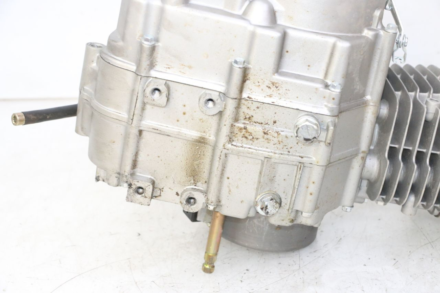 photo de SILNIK APOLLO RFZ 125 - Zoom stanu zużycia