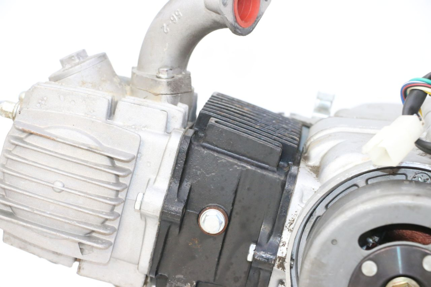 photo de SILNIK APOLLO RFZ 125 - Kontrola wizualna