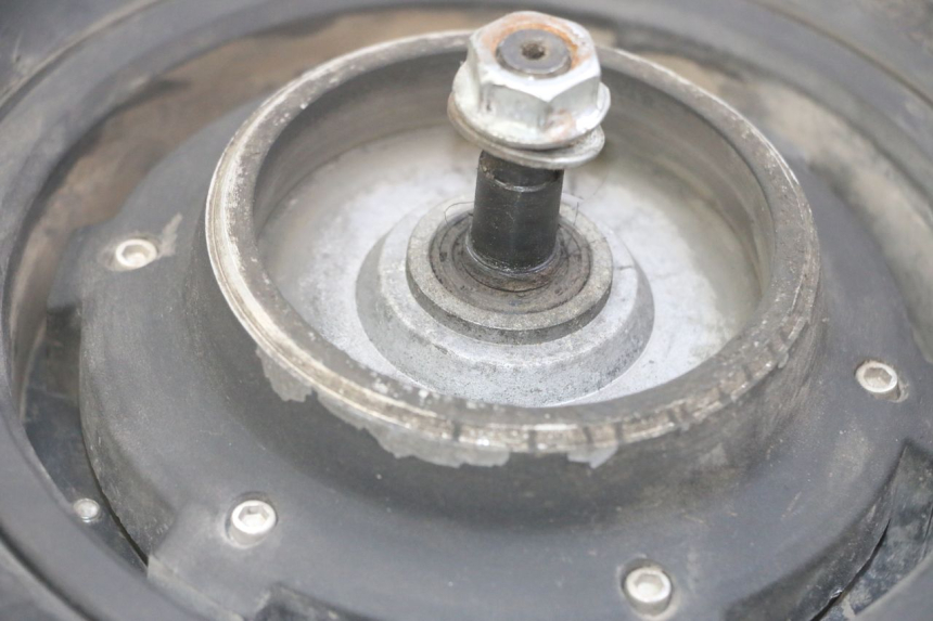 photo de SILNIK PUNK ELECTRIC RIDER 1 - Zbliżenie techniczne