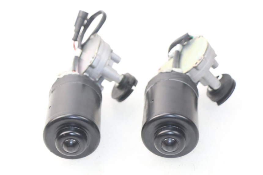 photo de SILNIK ROLL LOCK PEUGEOT METROPOLIS 400 (2017 - 2020) - Inny kąt widzenia