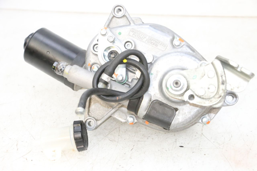 photo de SILNIK ROLL LOCK PIAGGIO MP3 HPE 300 (2019 - 2026) - Widok ogólny