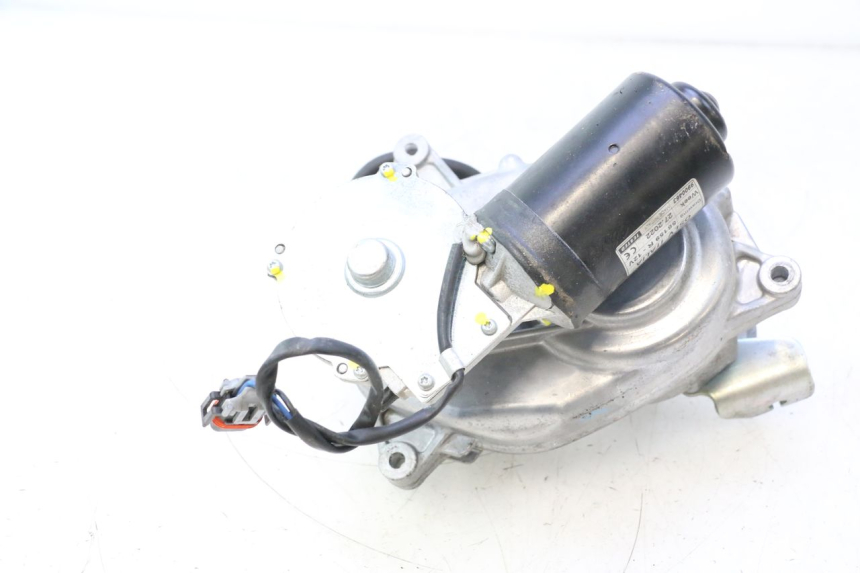 photo de SILNIK ROLL LOCK PIAGGIO MP3 HPE 530 (2022 - 2026) - Stan powierzchni