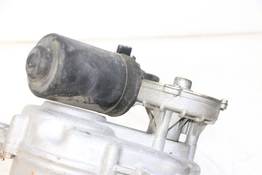 photo de SILNIK ROLL LOCK PIAGGIO MP3 LT 300 (2010 - 2016) - Punkty mocowania