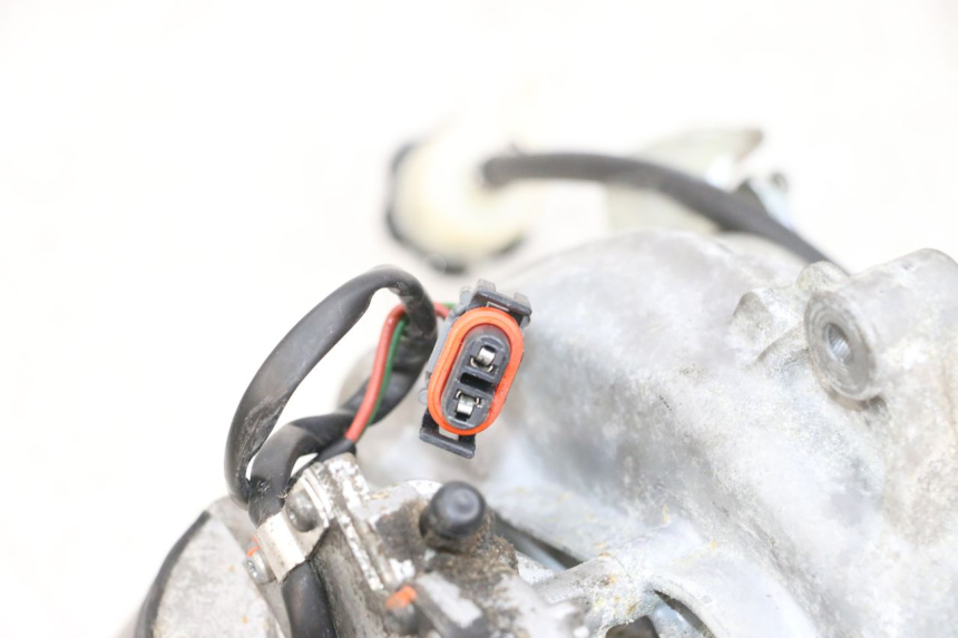 photo de SILNIK ROLL LOCK PIAGGIO MP3 RL 250 (2006 - 2010) - Zoom stanu zużycia