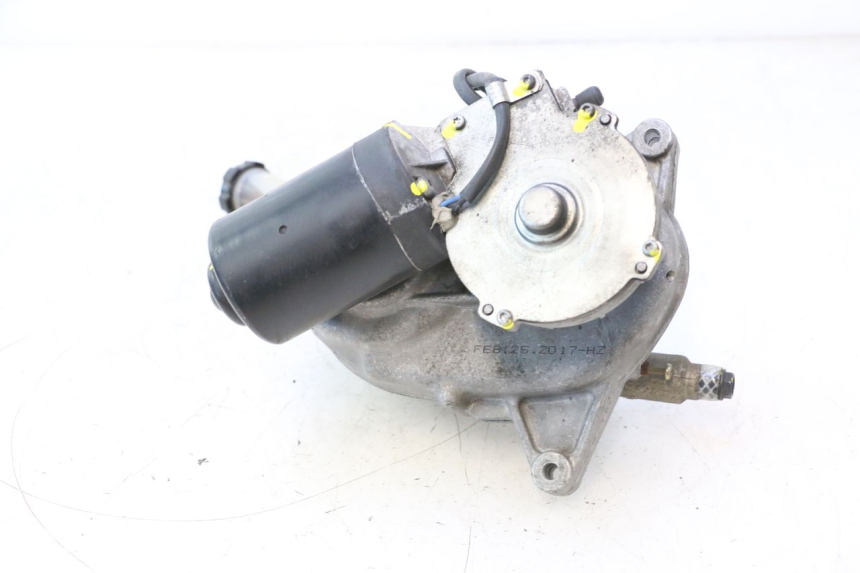 photo de SILNIK ROLL LOCK PIAGGIO MP3 500 (2016 - 2018) - Zbliżenie techniczne
