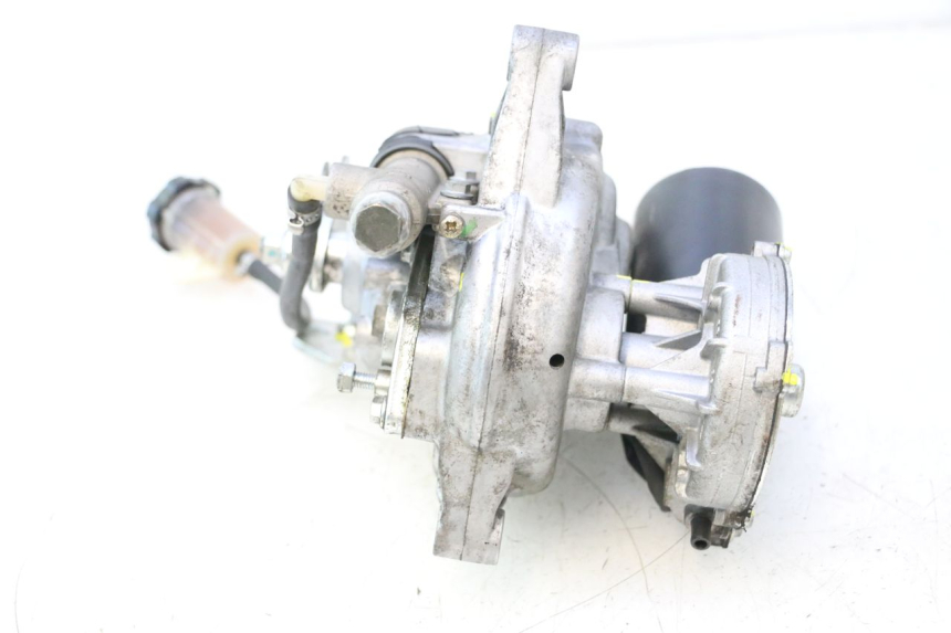 photo de SILNIK ROLL LOCK PIAGGIO MP3 500 (2011 - 2015) - Zbliżenie komponentów