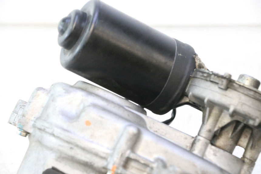 photo de SILNIK ROLL LOCK PIAGGIO MP3 500 (2016 - 2018) - Stan powierzchni