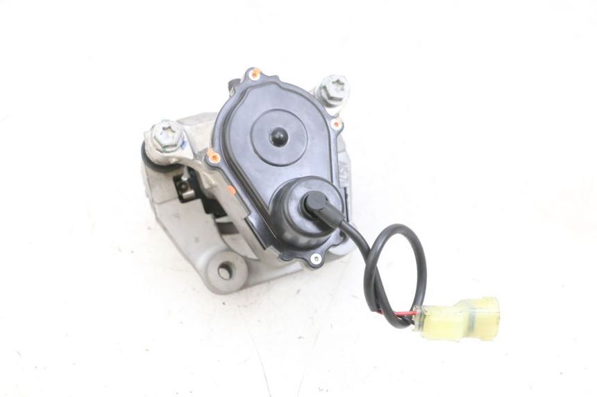 photo de SILNIK ROLL LOCK YAMAHA TRICITY 300 (2020 - 2024) - Widok główny