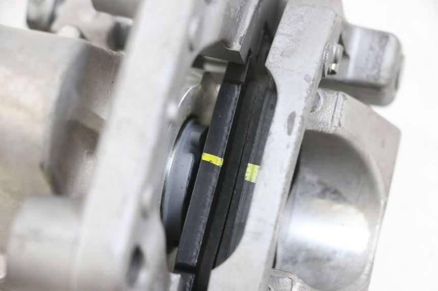 photo de SILNIK ROLL LOCK YAMAHA TRICITY 300 (2020 - 2024) - Widok ogólny