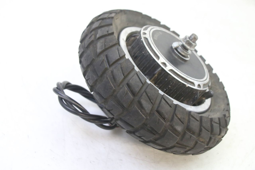 photo de SILNIK HERO S10 1 - Inny kąt widzenia