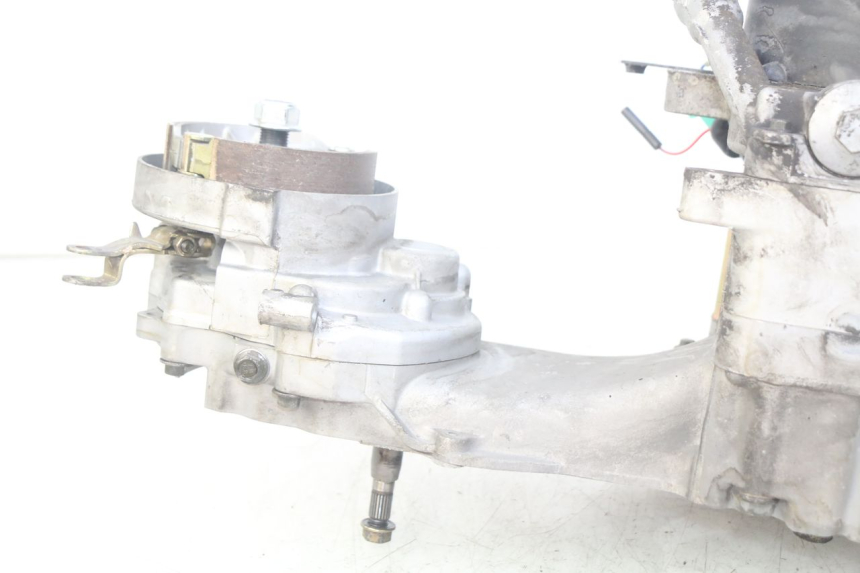 photo de SILNIK JM MOTORS SANTANA 50 (2014 - 2023) - Inny kąt widzenia