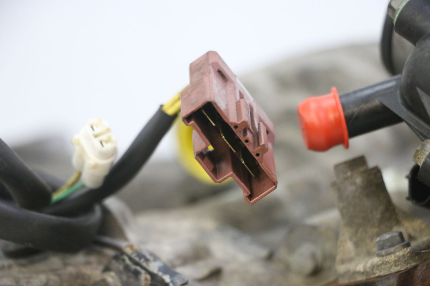 photo de SILNIK PEUGEOT SATELIS 125 (2013 - 2018) - Zbliżenie techniczne