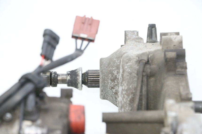 photo de SILNIK PEUGEOT SATELIS 250 (2006 - 2012) - Szczegóły charakterystyczne