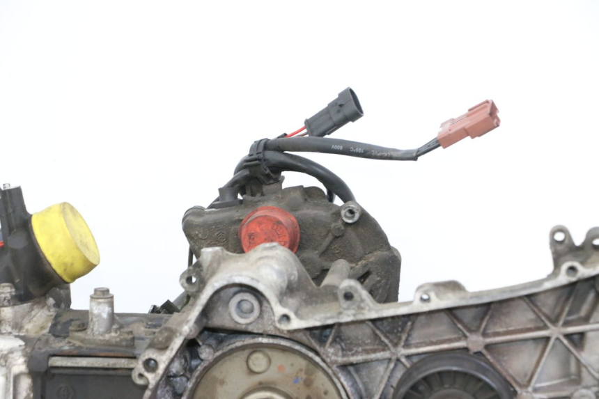 photo de SILNIK PEUGEOT SATELIS 250 (2006 - 2012) - Widok z bliska