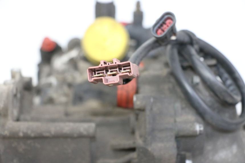 photo de SILNIK PEUGEOT SATELIS 250 (2006 - 2012) - Zoom jakości