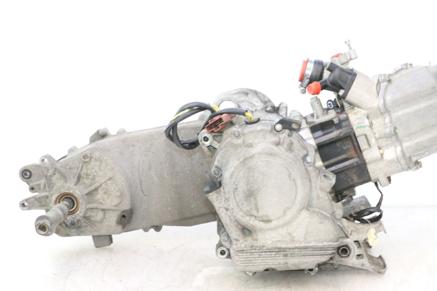 photo de SILNIK PEUGEOT SATELIS 125 (2013 - 2018) - Widok produktu