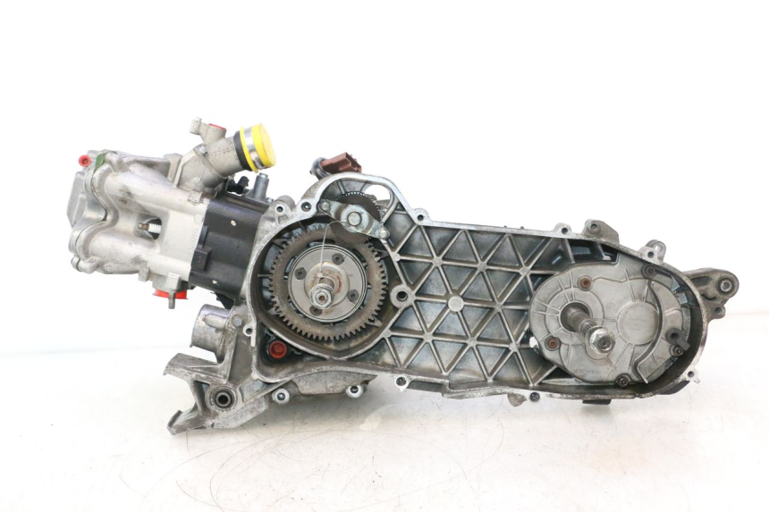 photo de SILNIK PEUGEOT SATELIS 125 (2013 - 2018) - Widok profilu