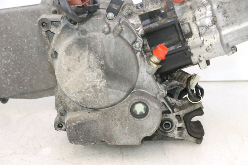 photo de SILNIK PEUGEOT SATELIS 125 (2006 - 2009) - Szczegóły charakterystyczne