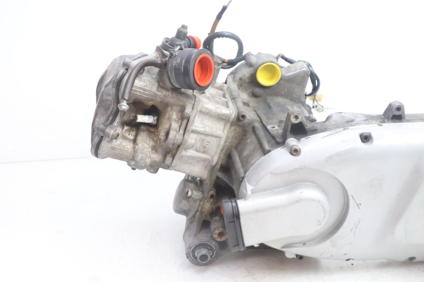 photo de SILNIK APRILIA SCARABEO GT 125 (1999 - 2007) - Szczegół części