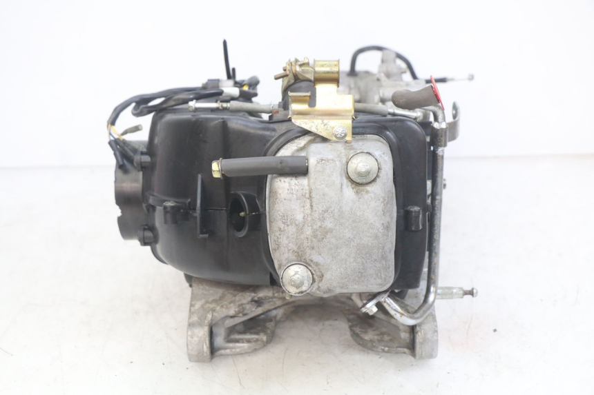 photo de SILNIK HONDA SCV LEAD 100 (2003 - 2007) - Szczegóły charakterystyczne