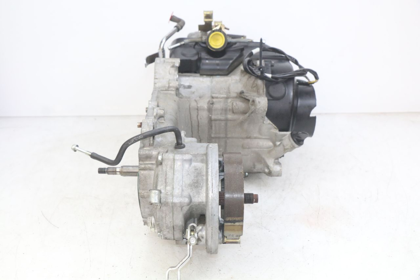 photo de SILNIK HONDA SCV LEAD 100 (2003 - 2007) - Zbliżenie techniczne