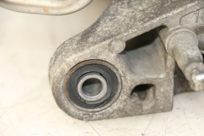 photo de SILNIK HONDA SCV LEAD 100 (2003 - 2007) - Zoom stanu zużycia