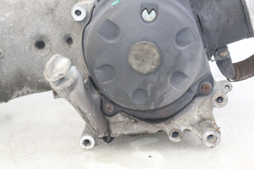 photo de SILNIK MBK SKYLINER 125 (1998 - 2001) - Widok z bliska