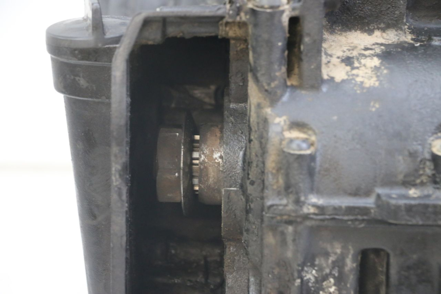 photo de SILNIK TRIUMPH SPEED TRIPLE T301 900 (1994 - 1996) - Szczegóły charakterystyczne