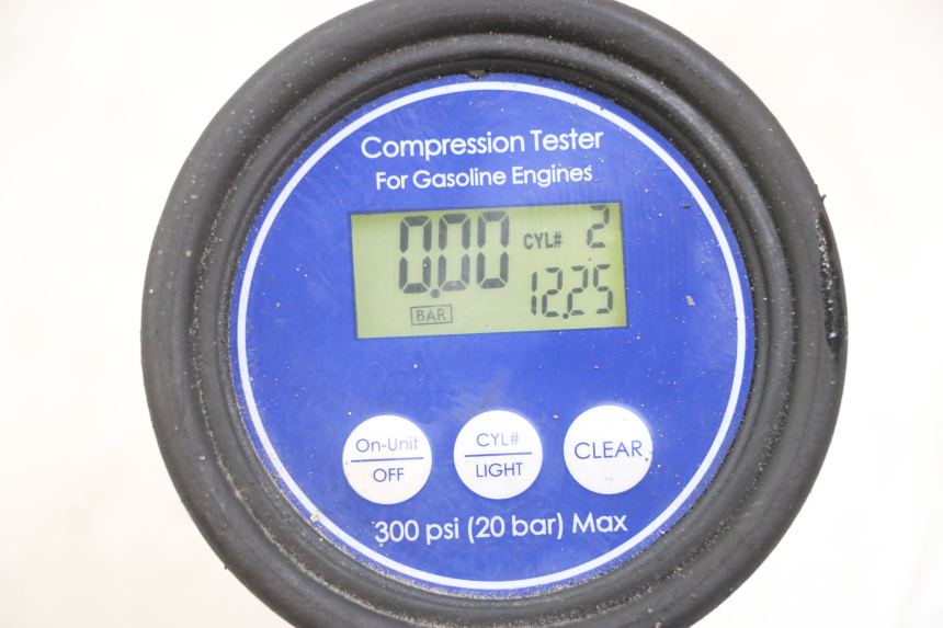 photo de SILNIK TRIUMPH SPEED TRIPLE T301 900 (1994 - 1996) - Widok ogólny