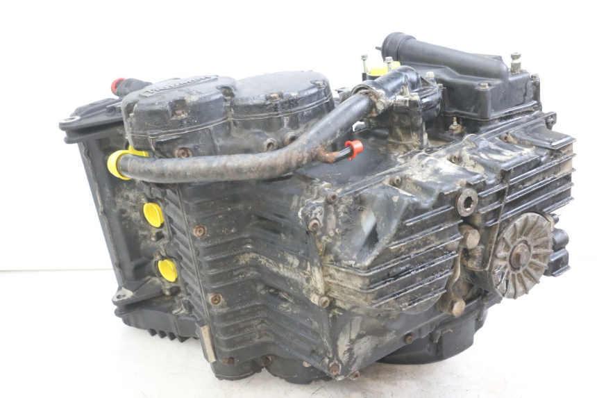 photo de SILNIK TRIUMPH SPEED TRIPLE T301 900 (1994 - 1996) - Inny kąt widzenia