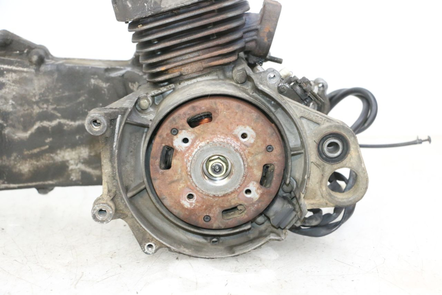 photo de SILNIK PEUGEOT SPEEDAKE 50 (1995 - 1997) - Widok z bliska