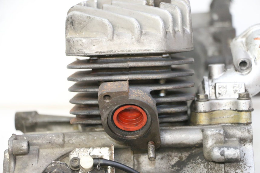 photo de SILNIK PEUGEOT SPEEDAKE 50 (1995 - 1997) - Alternatywny kąt