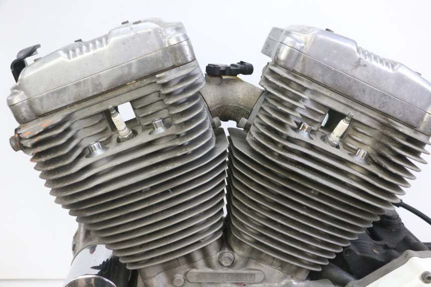 photo de SILNIK HARLEY DAVIDSON SPORTSTER XL CUSTOM 883 (1999 - 2006) - Szczegół części