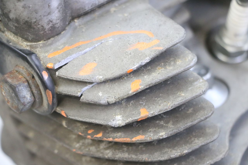 photo de SILNIK HARLEY DAVIDSON SPORTSTER XL CUSTOM 883 (1999 - 2006) - Szczegóły charakterystyczne