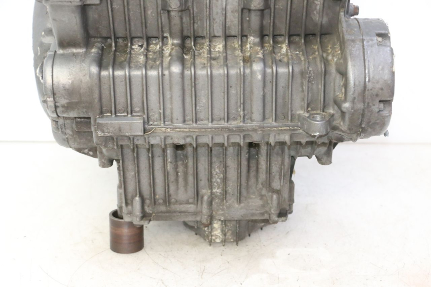 photo de SILNIK TRIUMPH SPRINT 900 (1995 - 1998) - Widok z bliska